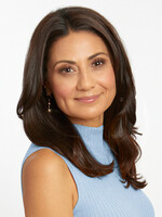 Mónica Gil Headshot