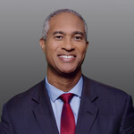 Peter Henry Headshot